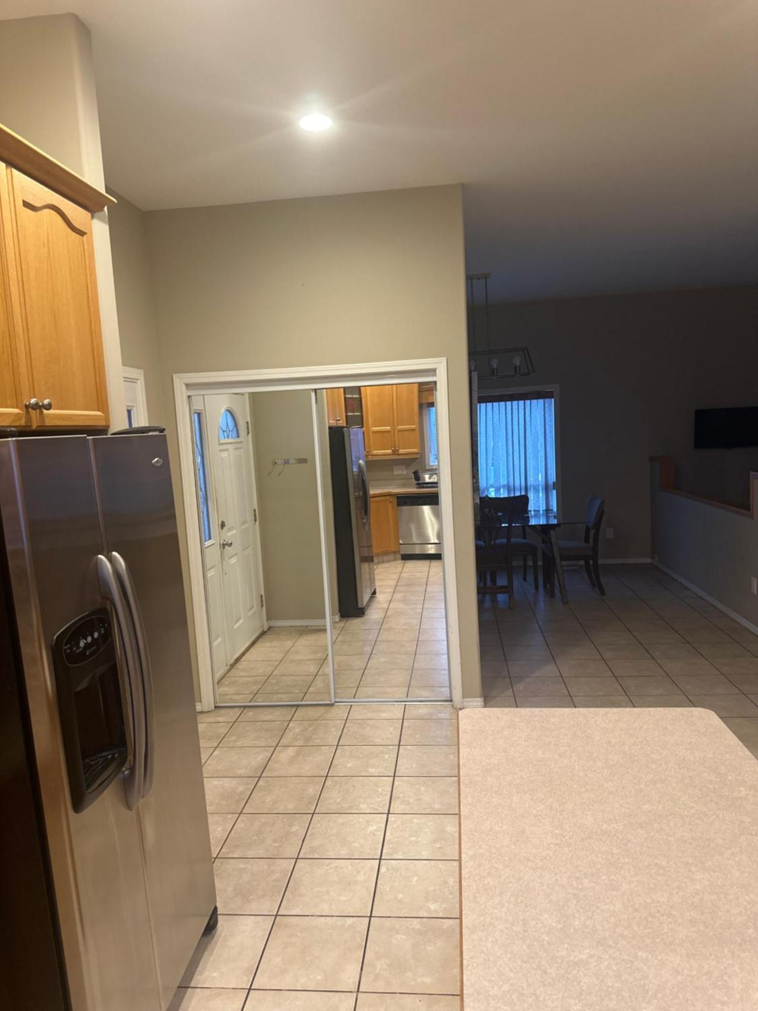 Apple Tree Inn Пентиктон Экстерьер фото